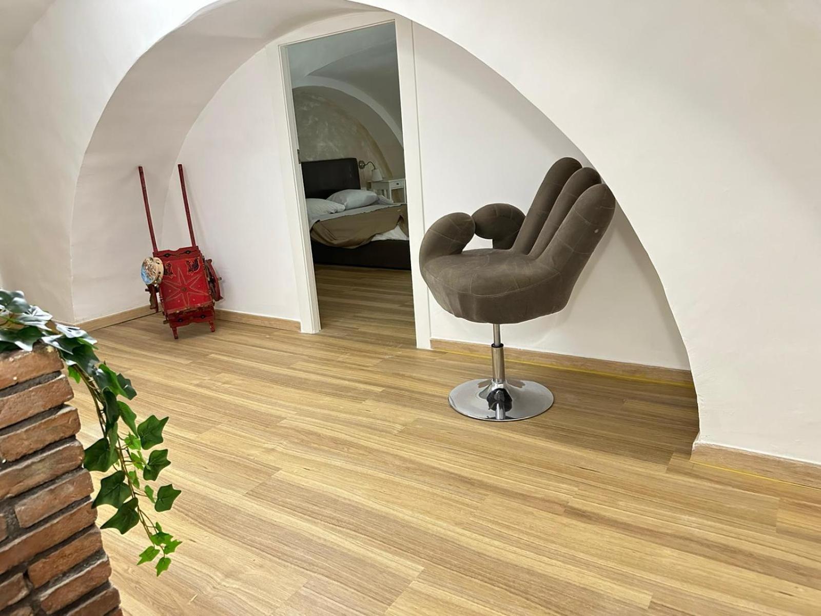 Plebiscito House 63 *